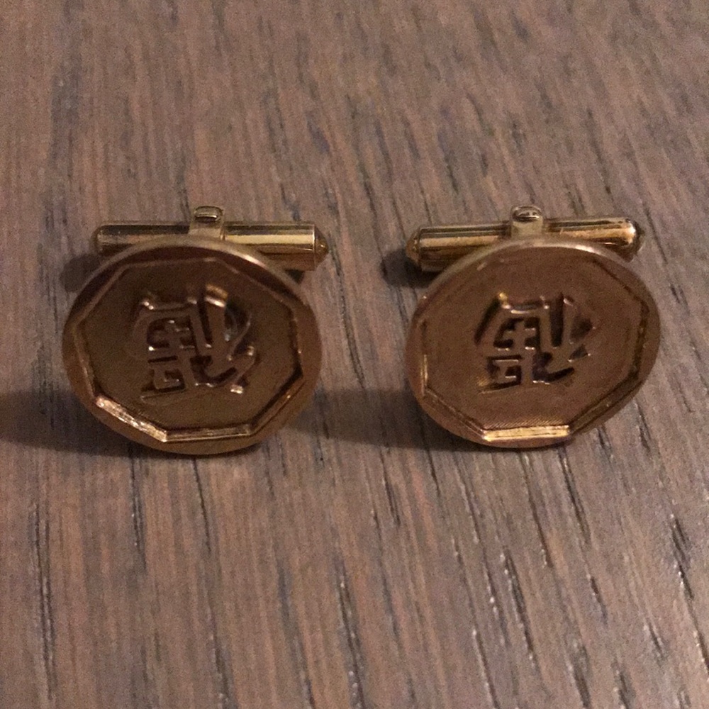 14k gold Chinese cuff links